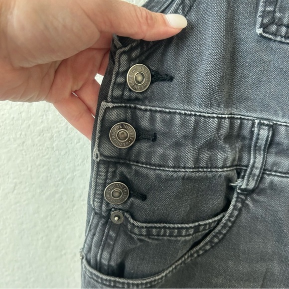 Free People We The Free Ziggy Denim Jean Bib Shortalls Black Gray Wash XS - Picture 9 of 16